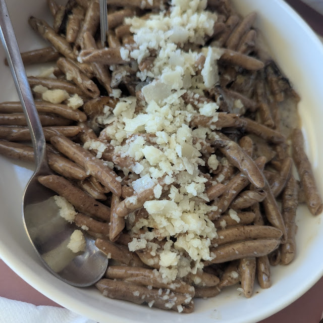 Carob Pasta with Mushroom