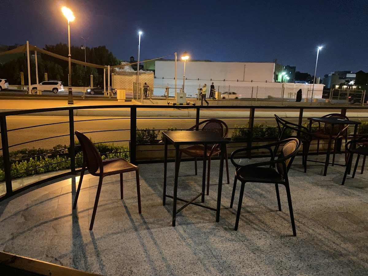 1/15 Neighborhood cafe