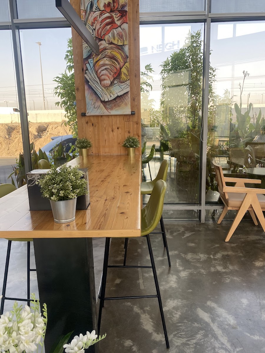 1/15 Neighborhood cafe - Photo 3
