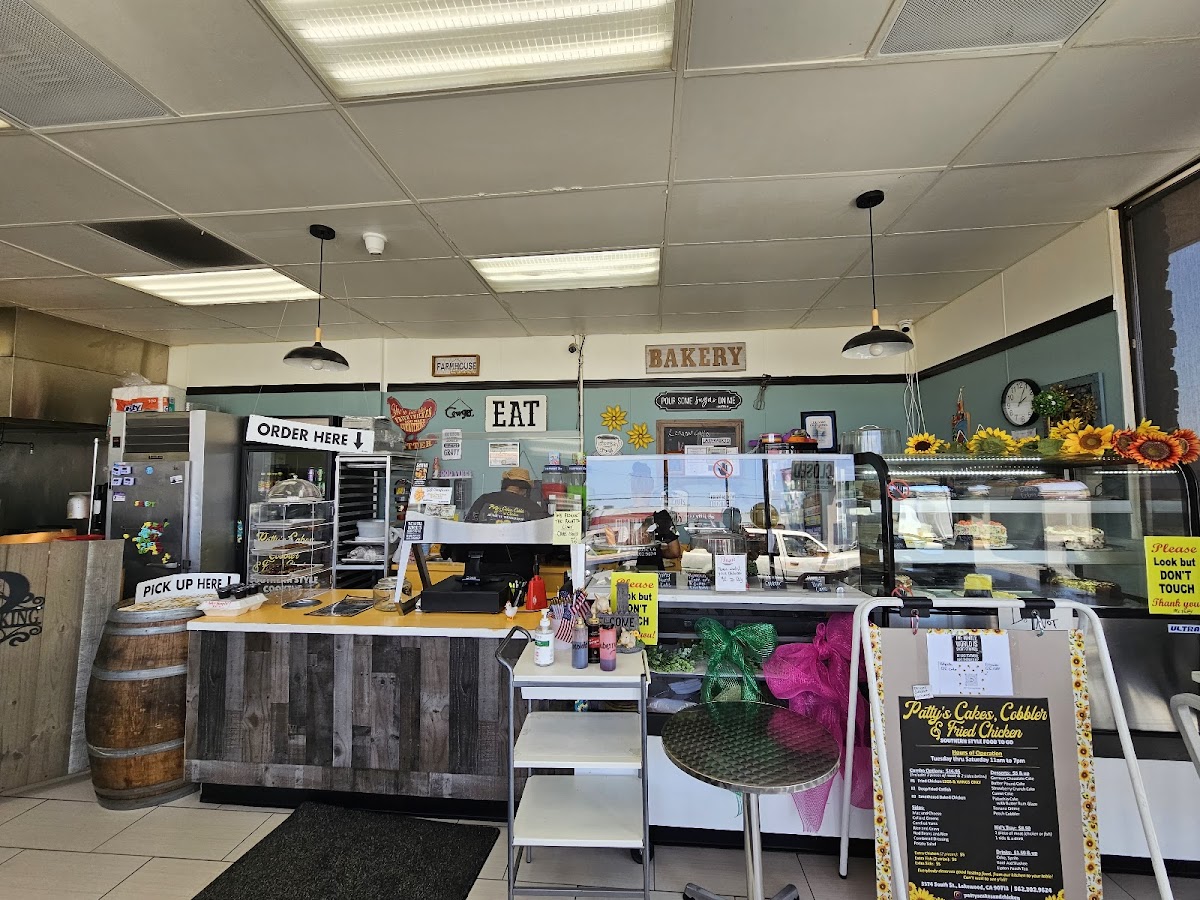 Patty Cake’s, Cobblers & Fried Chicken - Photo 5