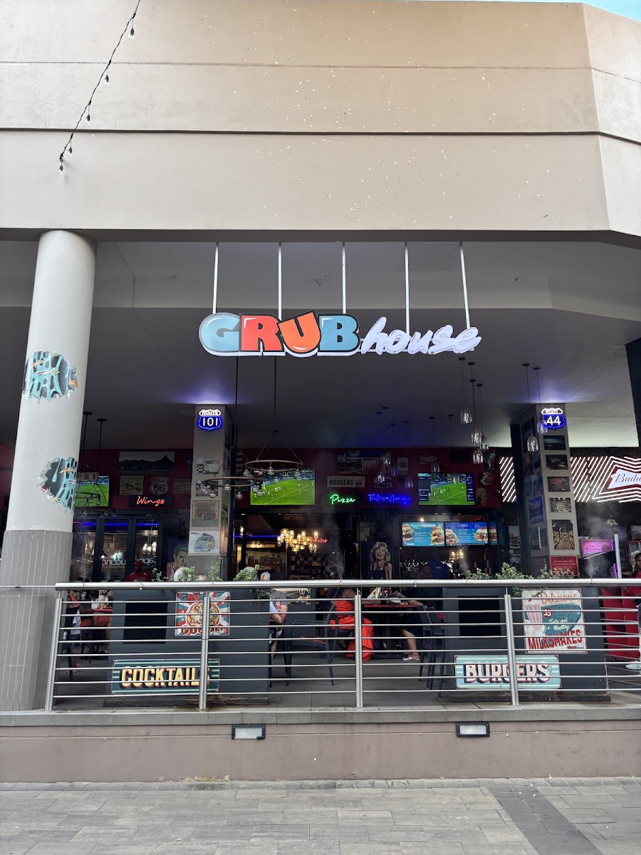 GRUBhouse Kolonnade