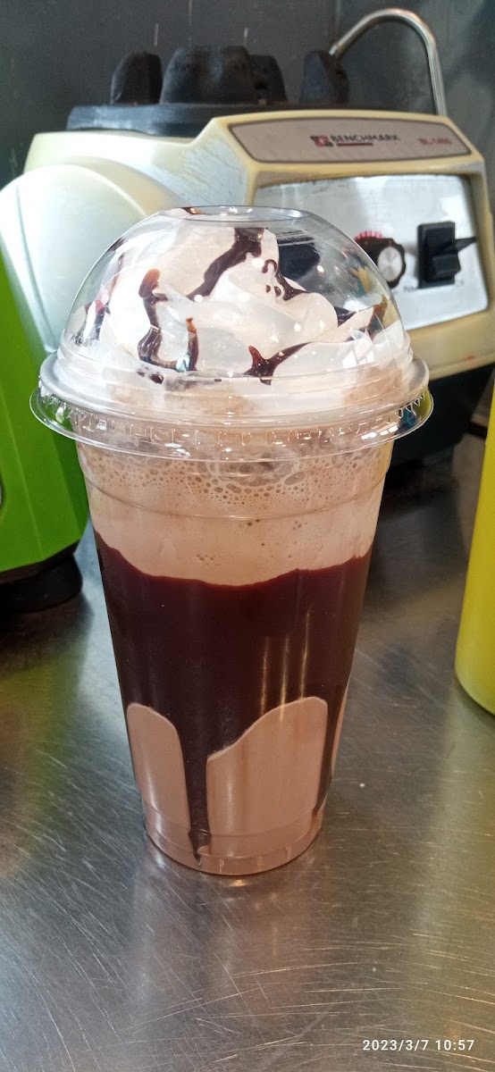 كوفن كافيه | Cofen Cafe | منتزه الروضة - Photo 6