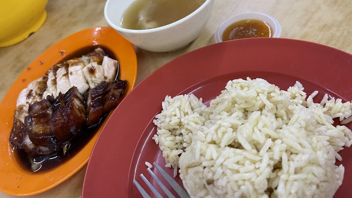 Restoran Chicken Rice Win 芽菜鸡茶餐室 - Photo 6