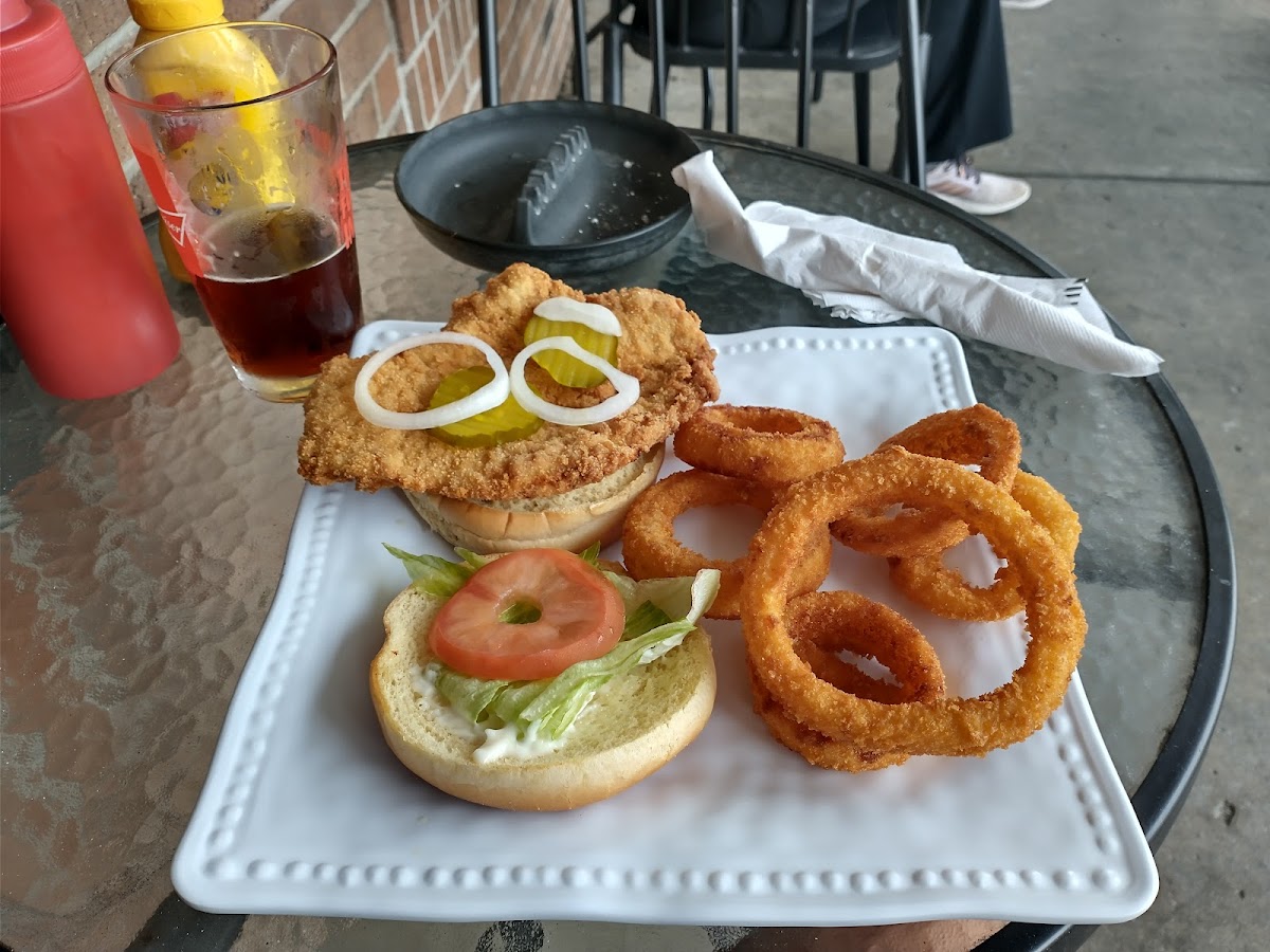 Ziggies Bar & Grill