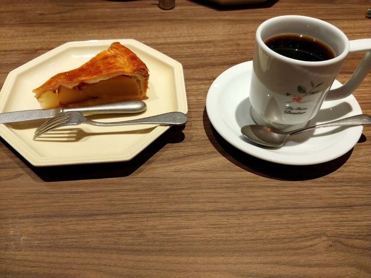 DOUTOR Coffee Farm Shin-Yokohama - Photo 7