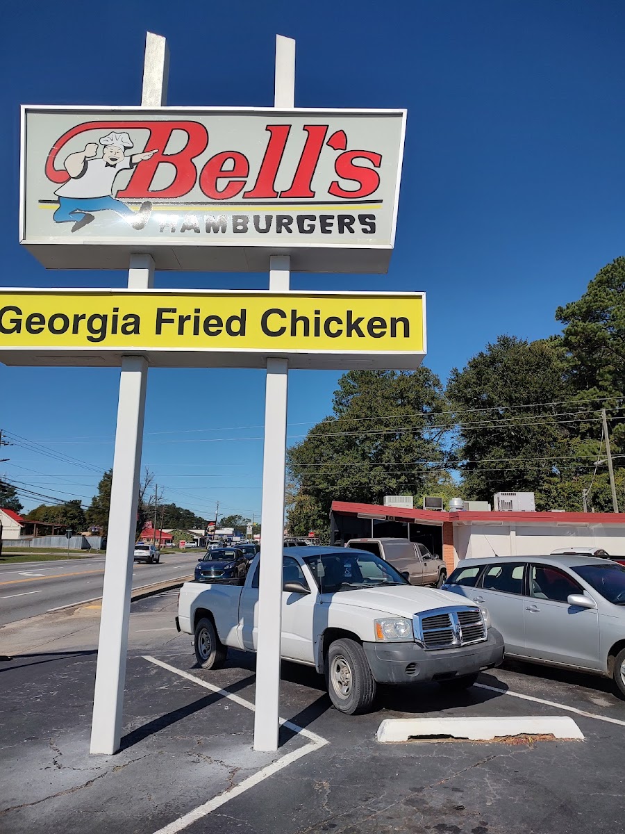 Bell's Drive-In Restaurant - Photo 2