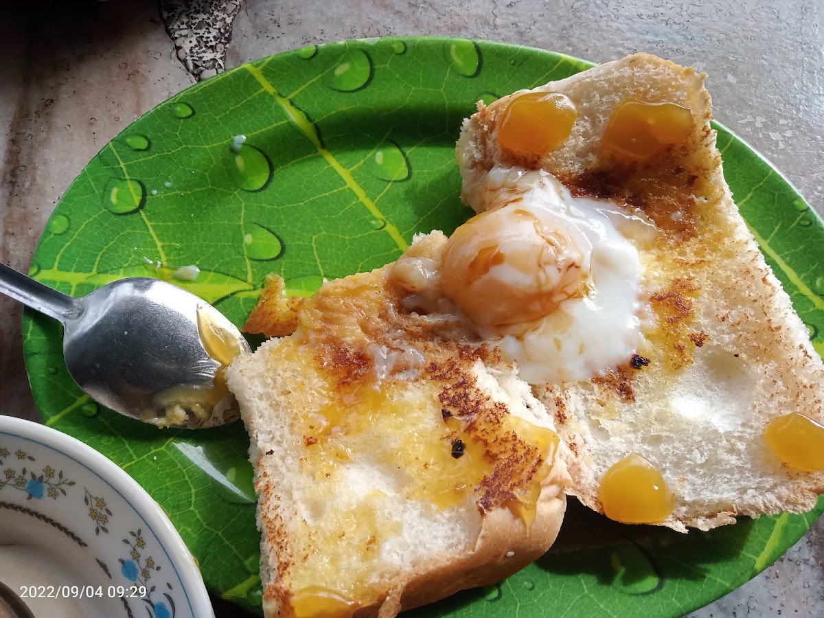 Restoran Dinding Gelas Besar - Photo 6