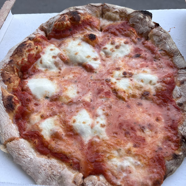 Pizza Margherita