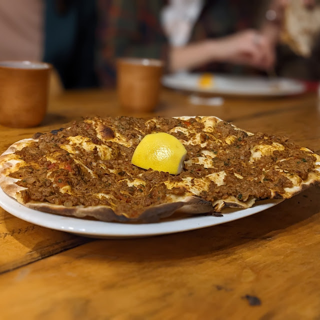 Lahmajo with Cheese