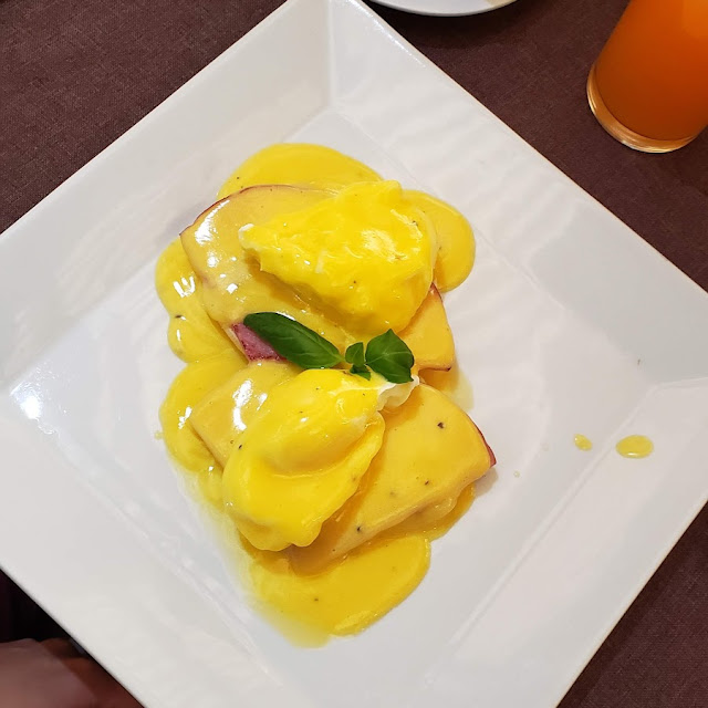 Huevos Benedictinos