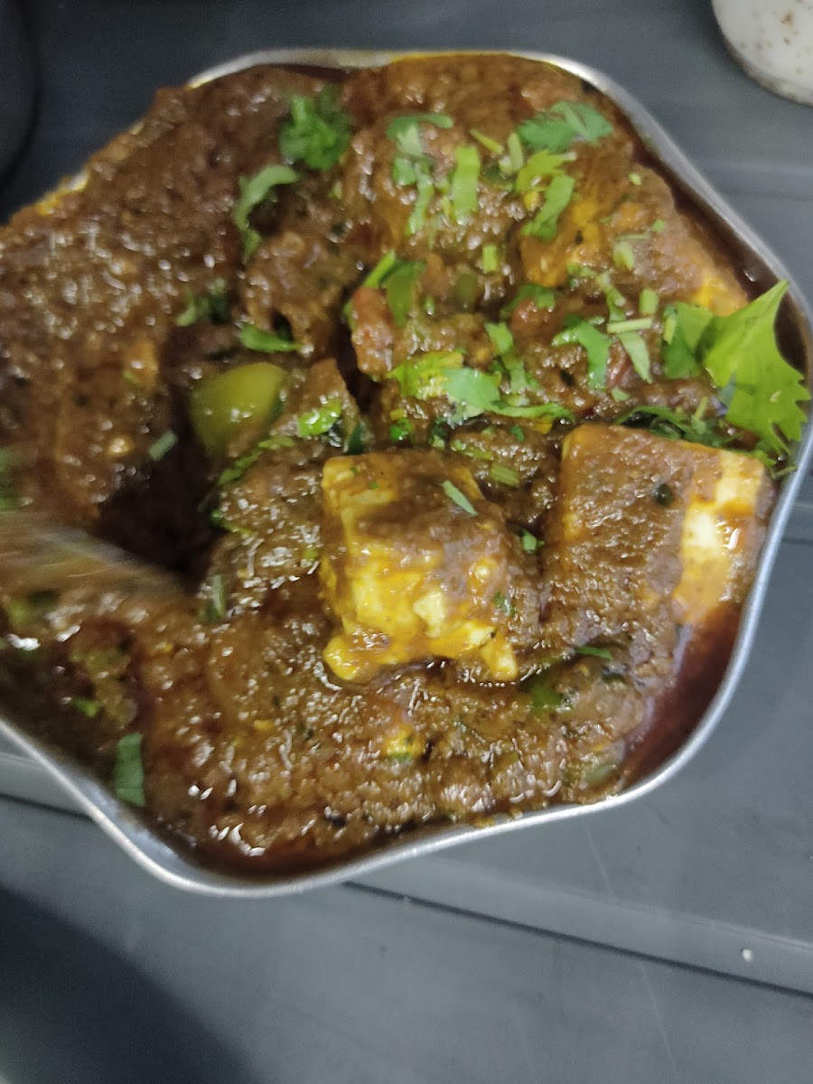 Sacha Sauda Punjabi Dhaba - Photo 9