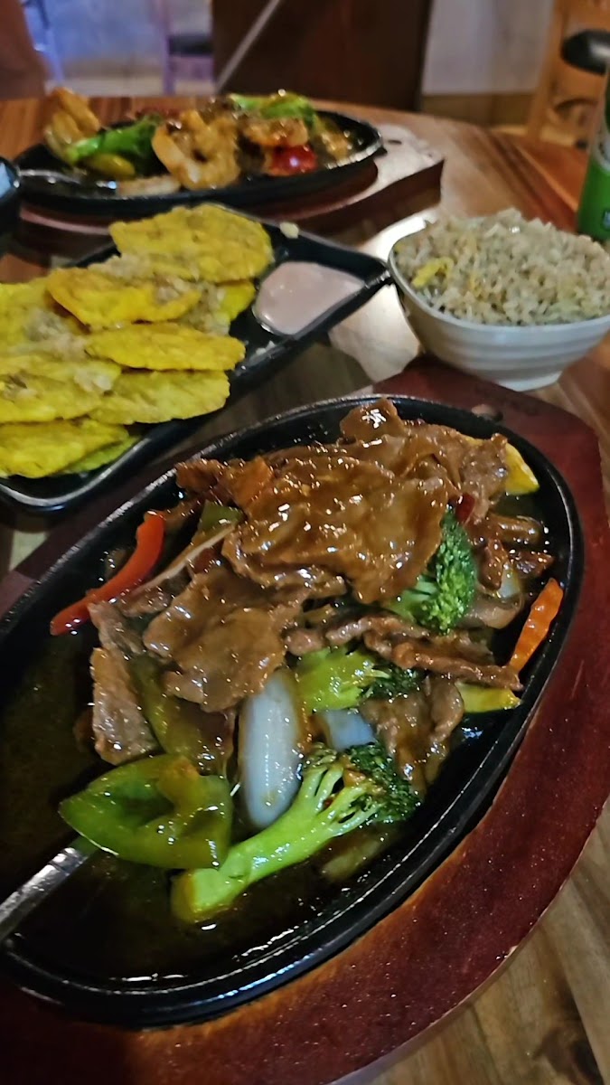 Rakuten Bar and Grill - Photo 1