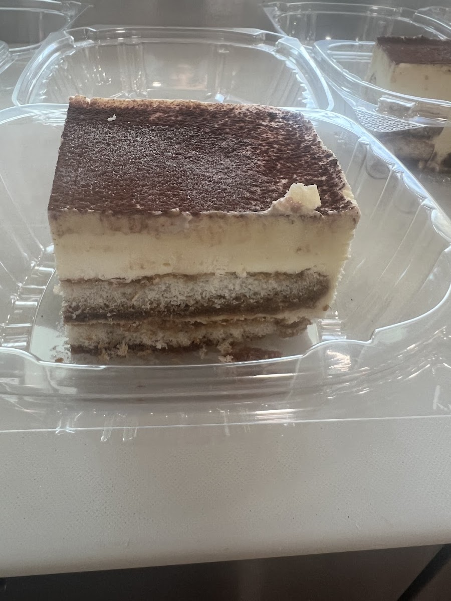 Papa Tirozzi Bakery & Pizza - Photo 5