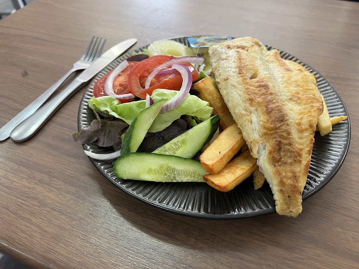Paragon Cafe Parkes - Photo 5