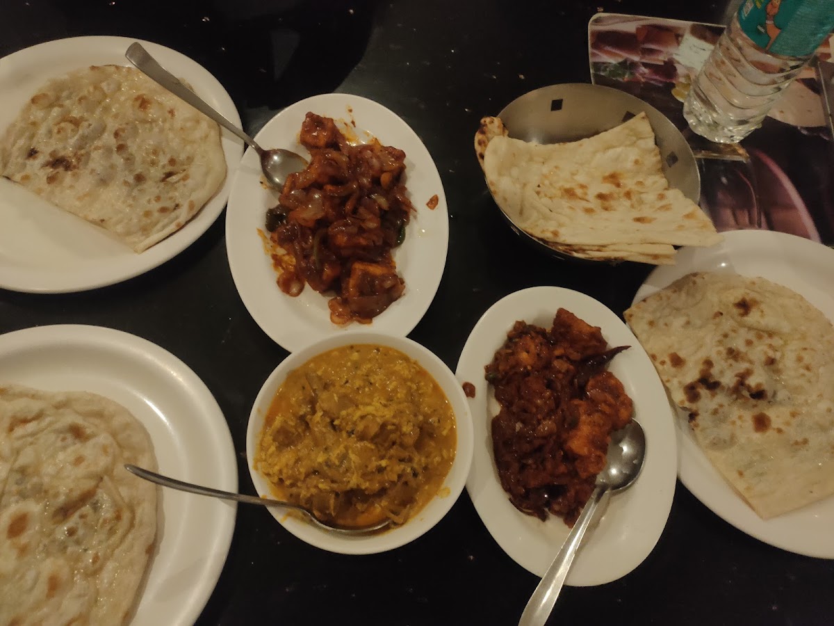 Hotel Ruchi - Photo 8