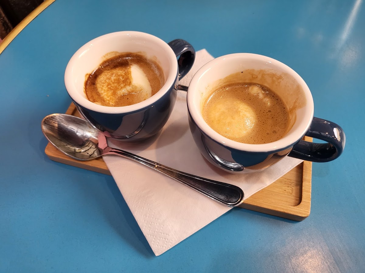 קפה שכנים - Cafe Shchenim - Photo 7