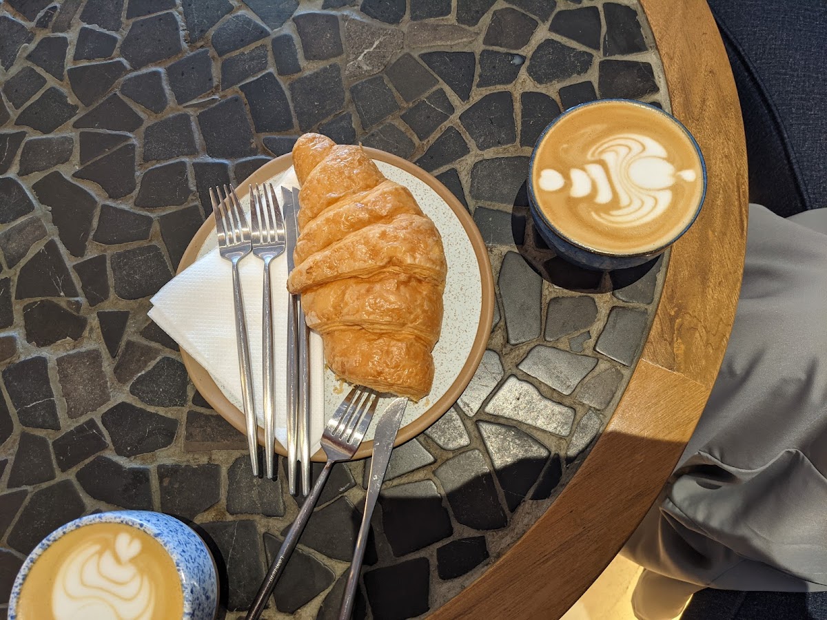 Qaha Specialty Coffee قها كافيه - فرع بوشر - Photo 8