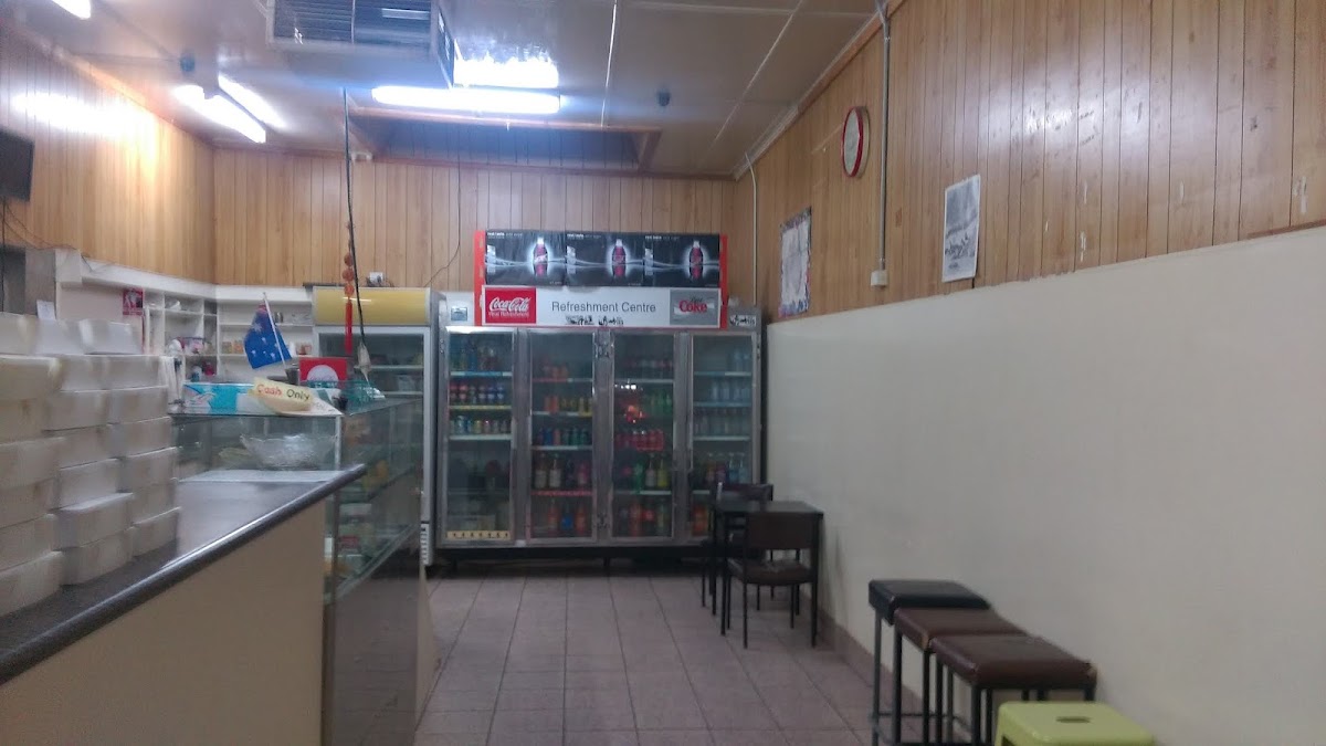 Blue Sea Fish Shop - Photo 1