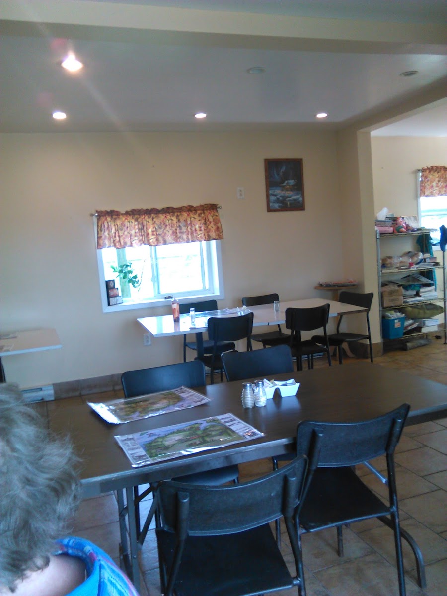 Bayview Restaurant (Margie's) - Photo 4