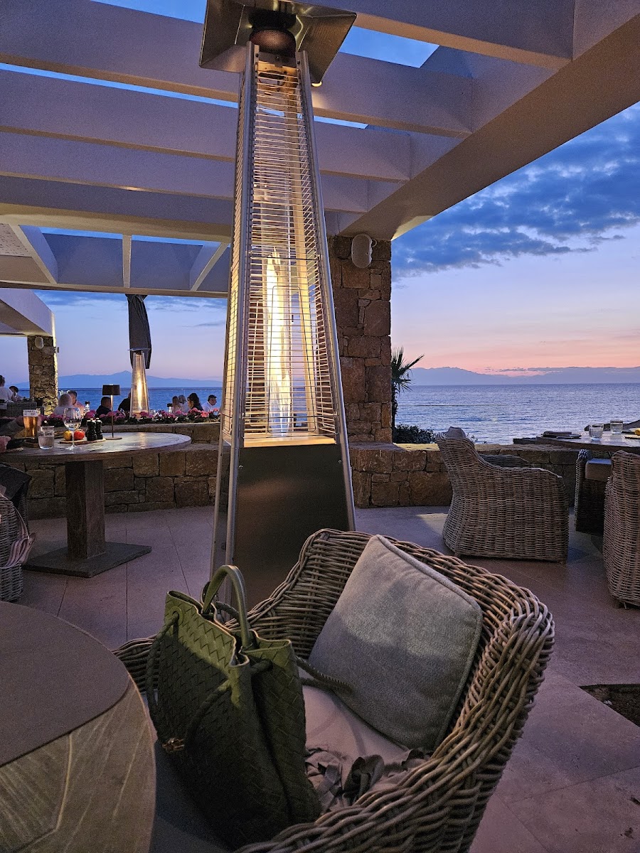 Cabana Restaurant - Photo 3