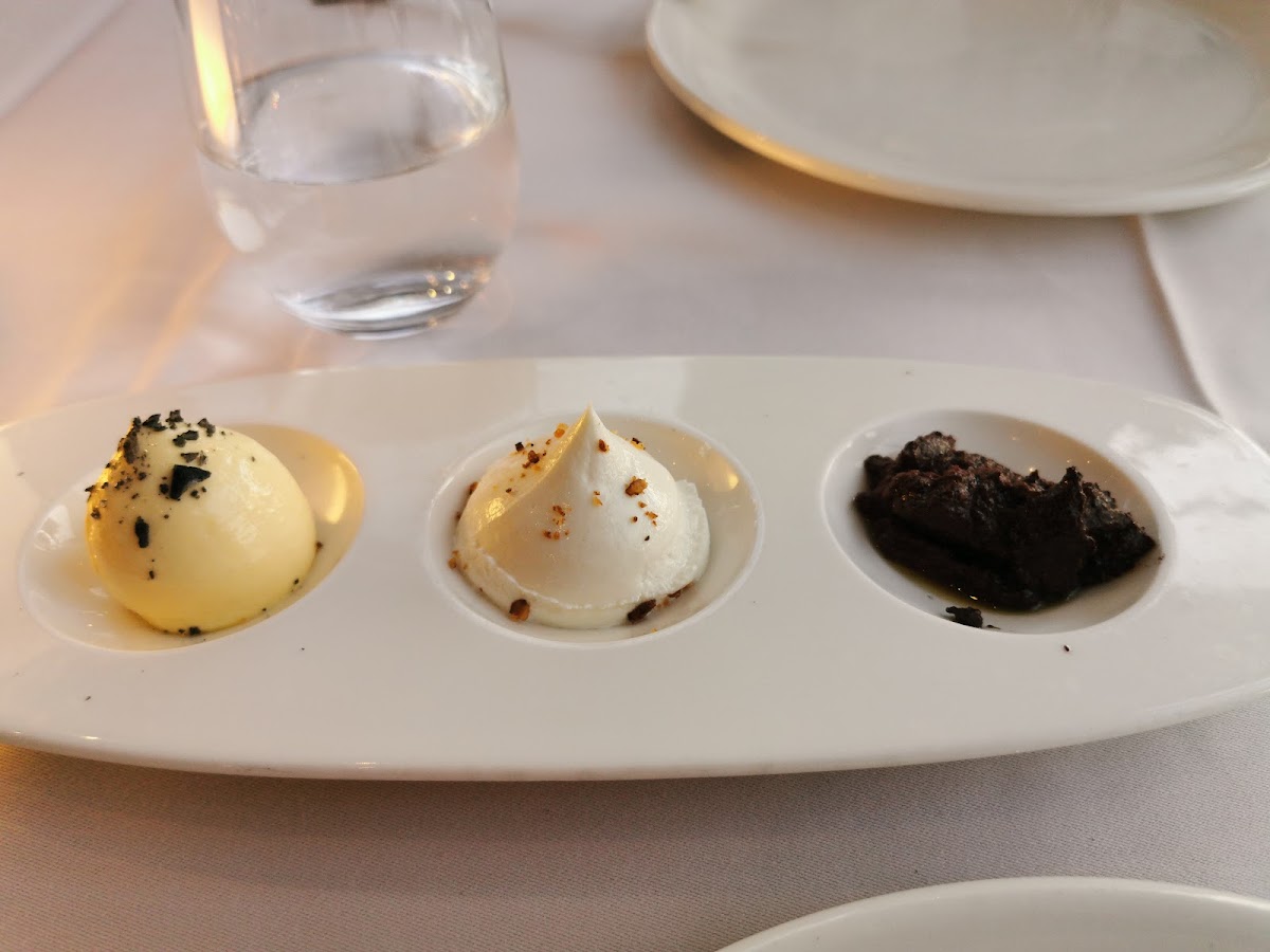 Cabana Restaurant - Photo 7