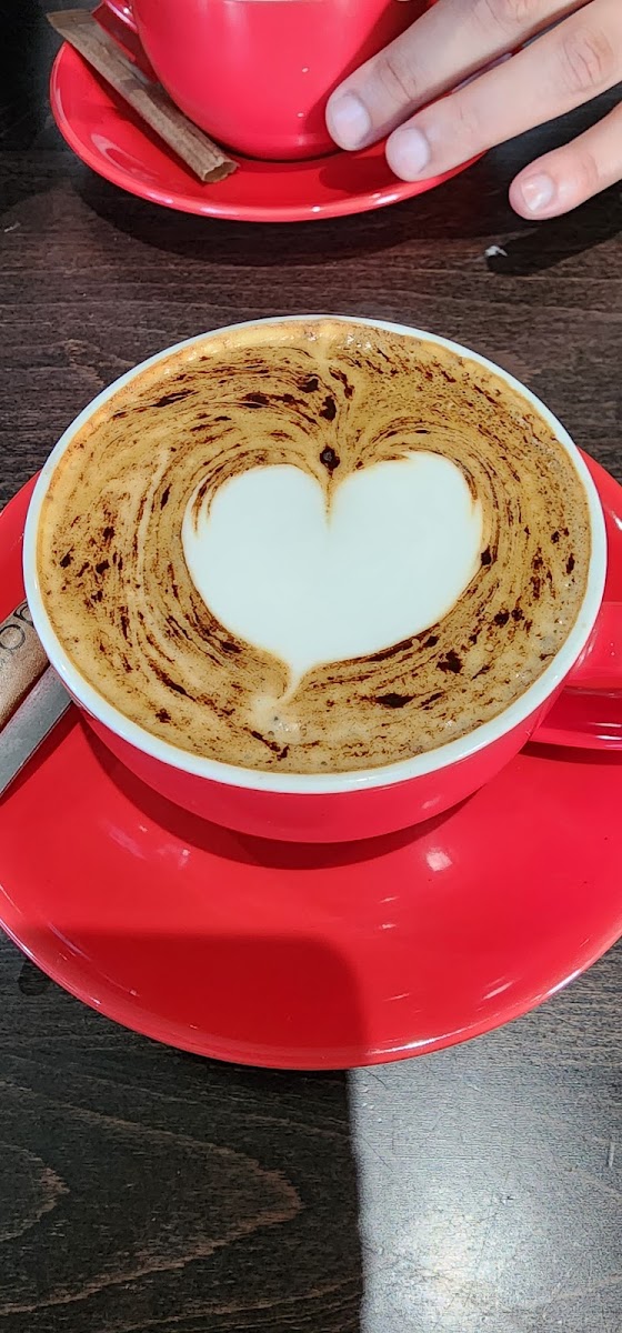 Café La Bella - Photo 6