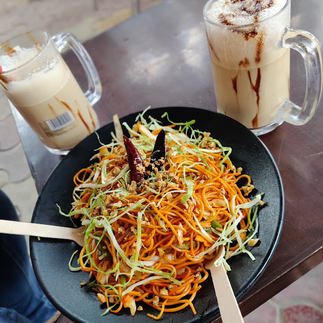 Chilli Garlic Noodles