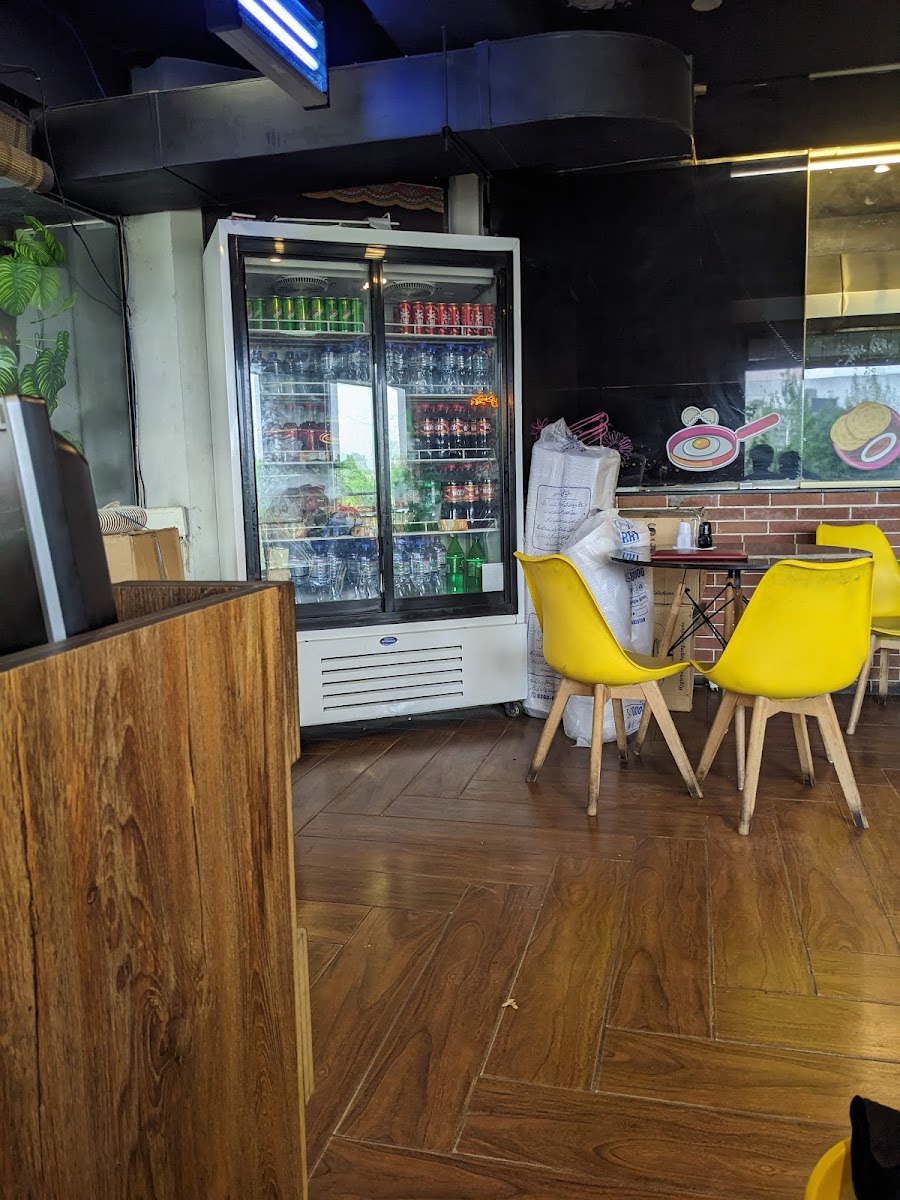 Quetta Chinar Restaurant - Photo 3