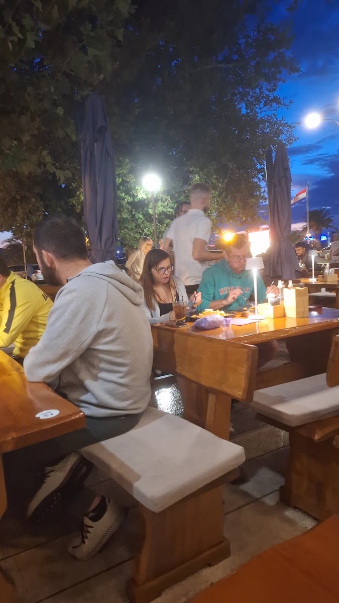 Bistro GANN - Photo 1