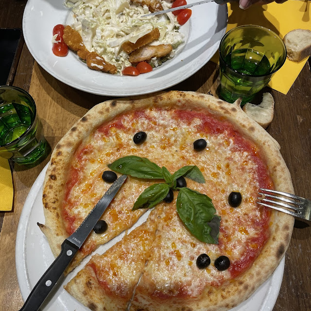 Pizza Margherita