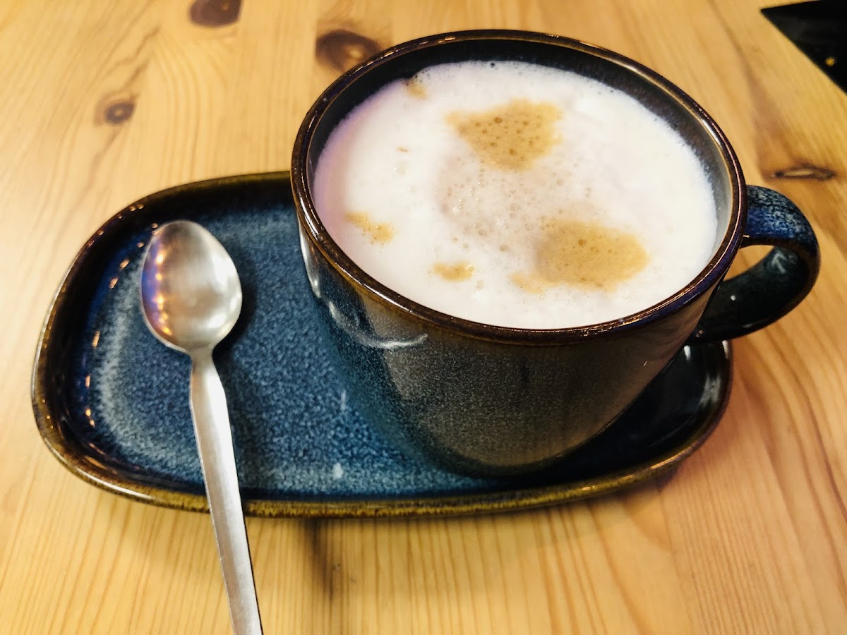 HEAVENLY CAFE - Photo 4