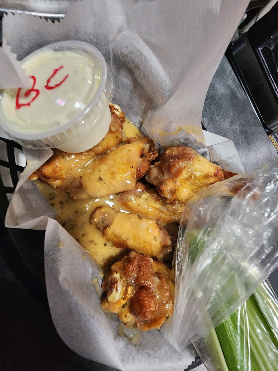Stone Creek Bar & Grill - Photo 3