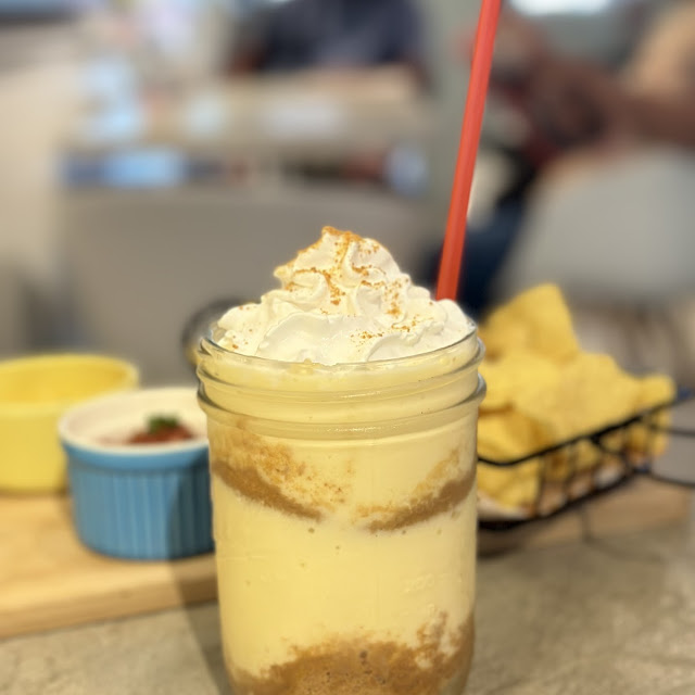Mango Cheesecake Smoothie