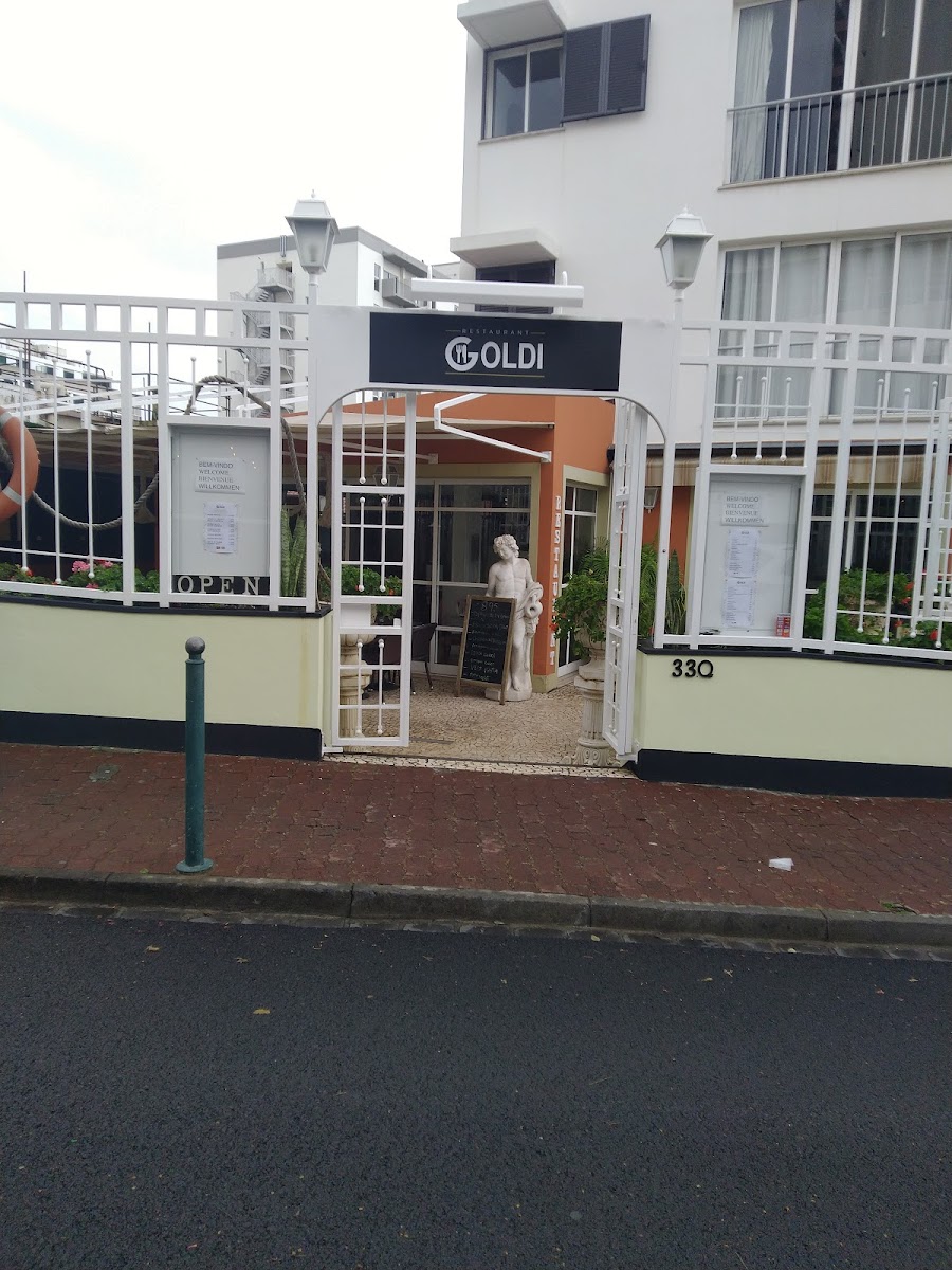 Goldi Restaurant