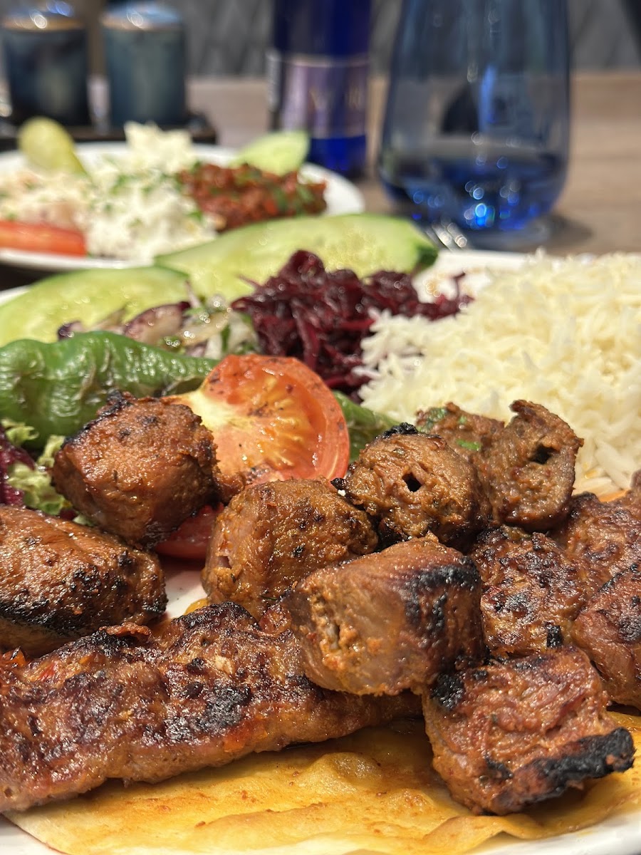 Diwan Restaurant - Photo 6