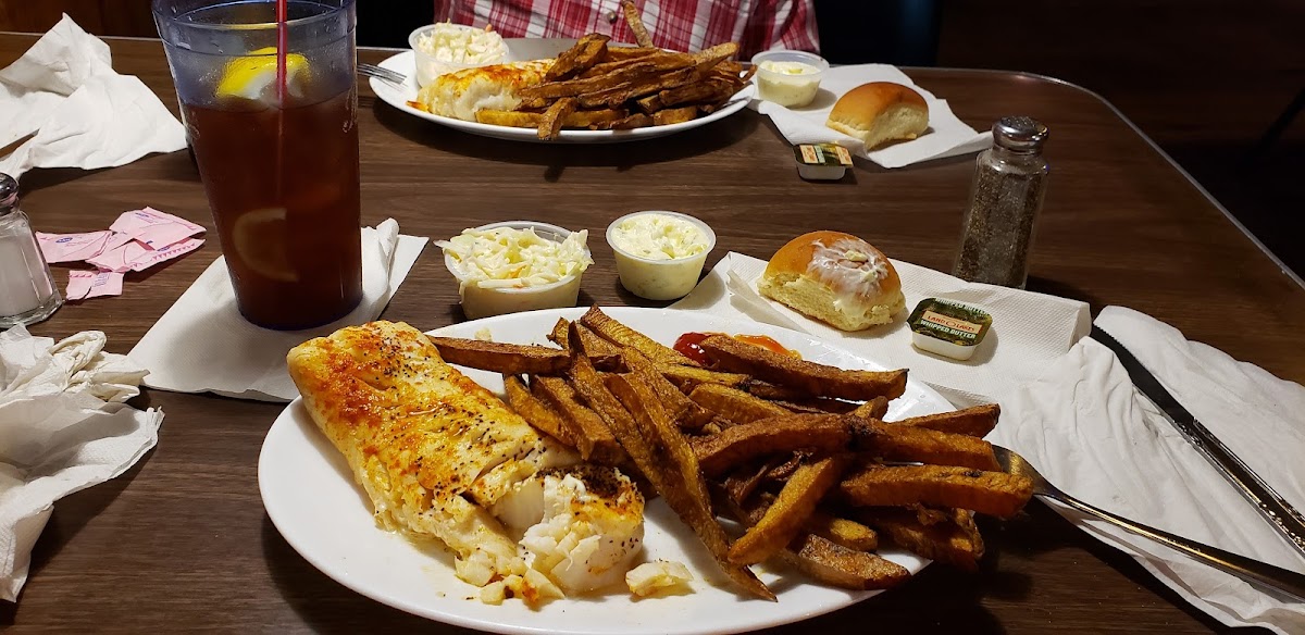 French Creek Tavern - Photo 1