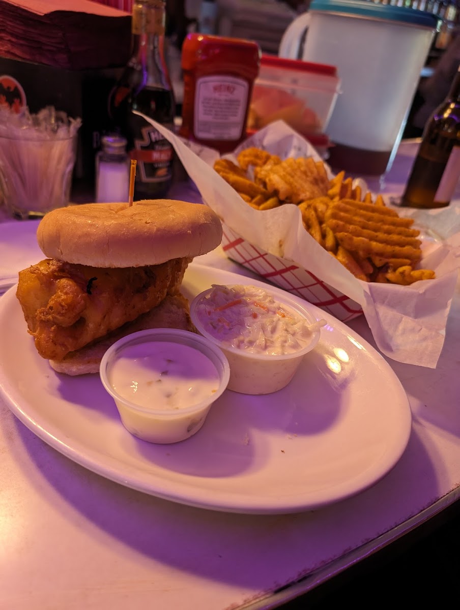 French Creek Tavern - Photo 3