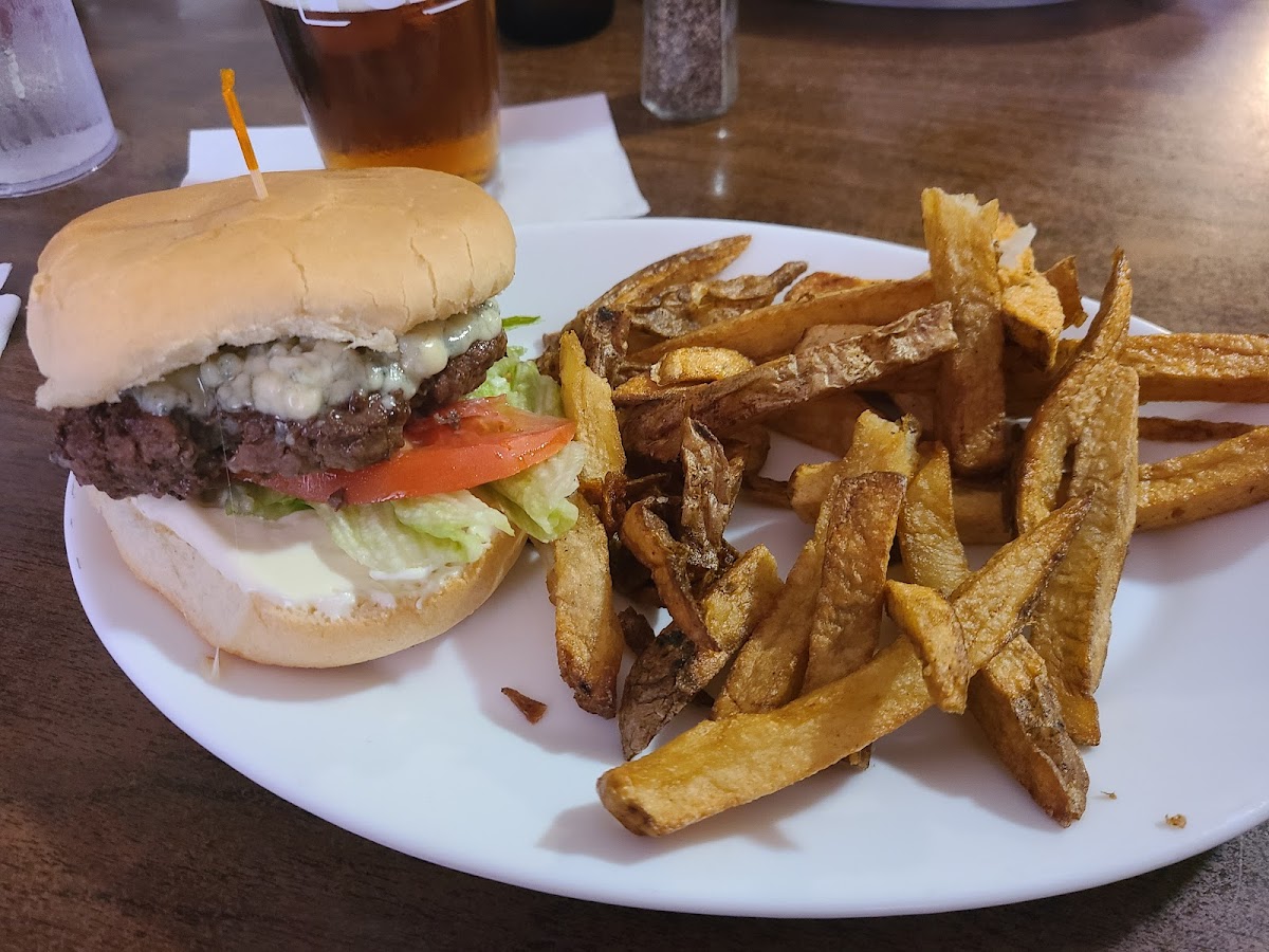 French Creek Tavern - Photo 8