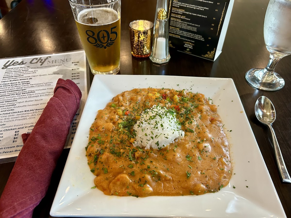 Magnolia bar and Grill - Photo 9
