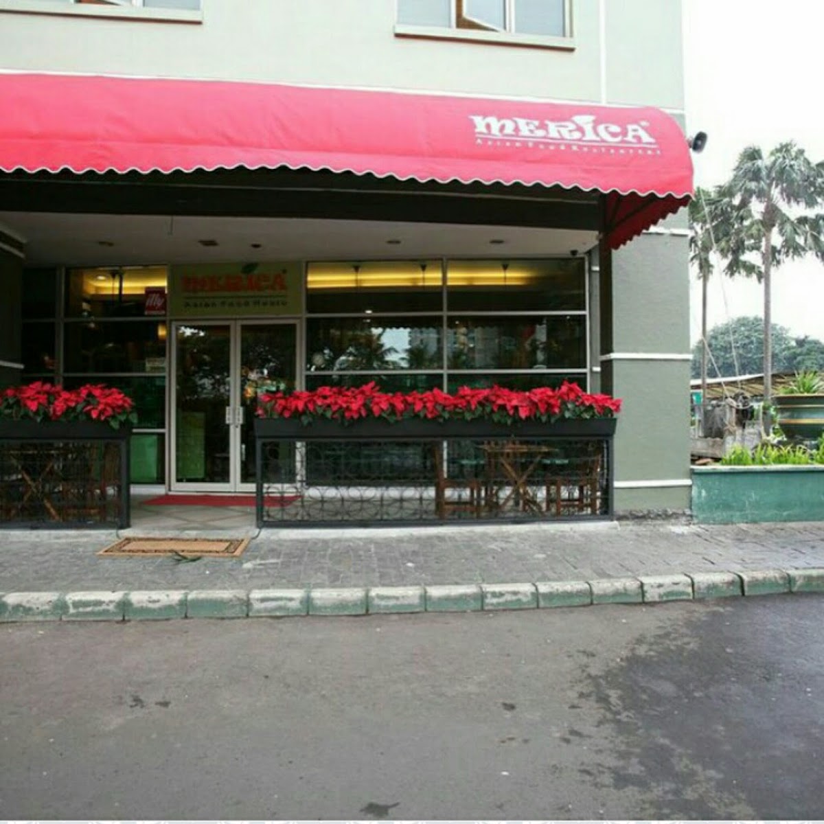 MERICA Restaurant