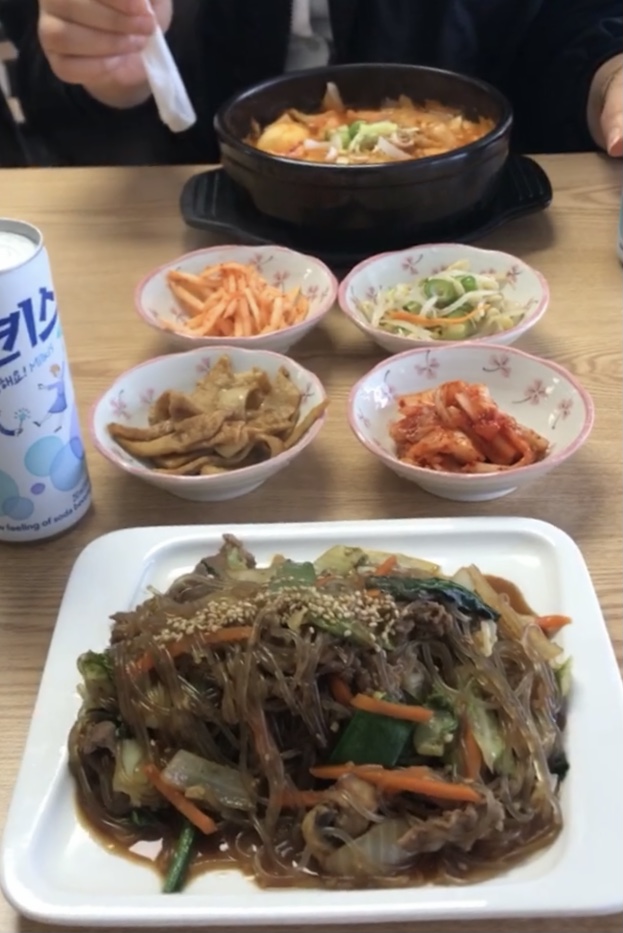 Jomaru Korean Restaurant (조마루 감자탕) - Photo 8
