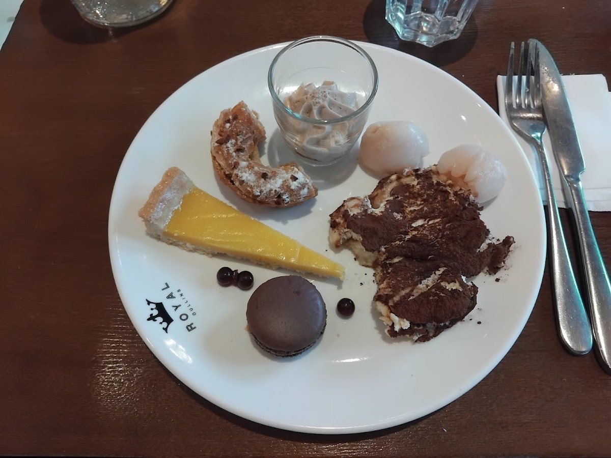 Royal Oullins - Photo 3