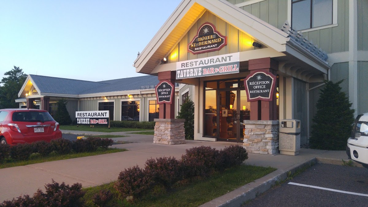 Café Sud & Hotel St-Bernard
