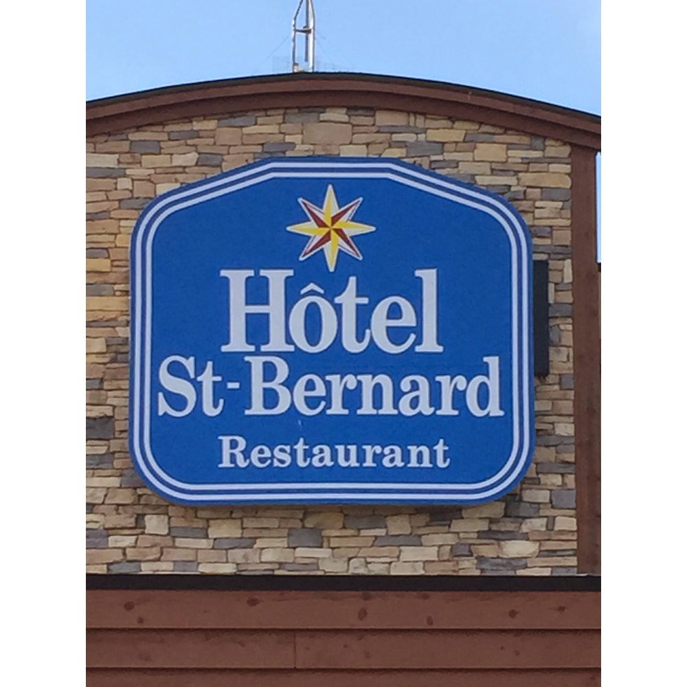 Café Sud & Hotel St-Bernard - Photo 4