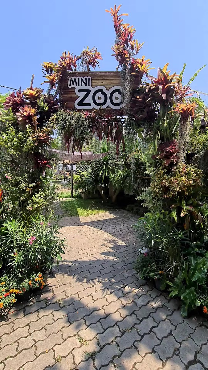 Le Petit Zoo - Photo 1
