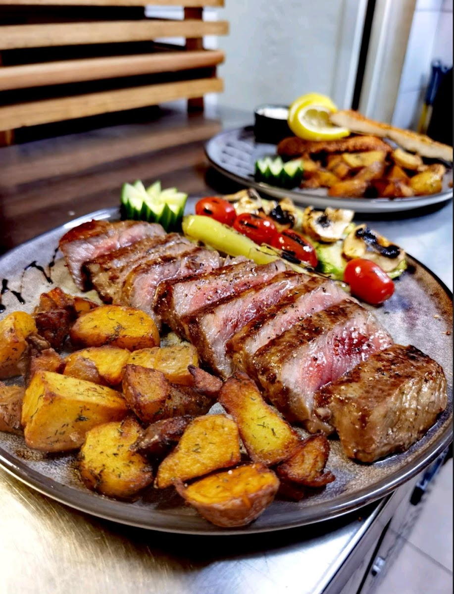 Kafana Mali Pevac - Photo 3