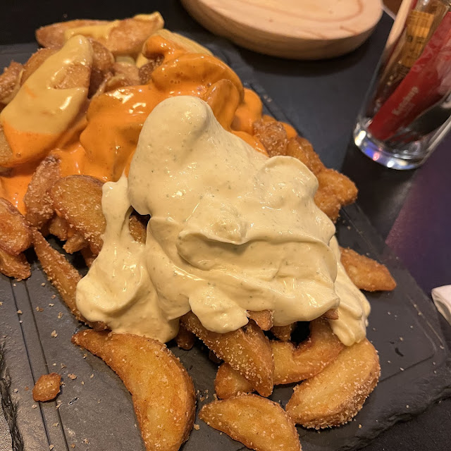 Patatas 3 Salsas