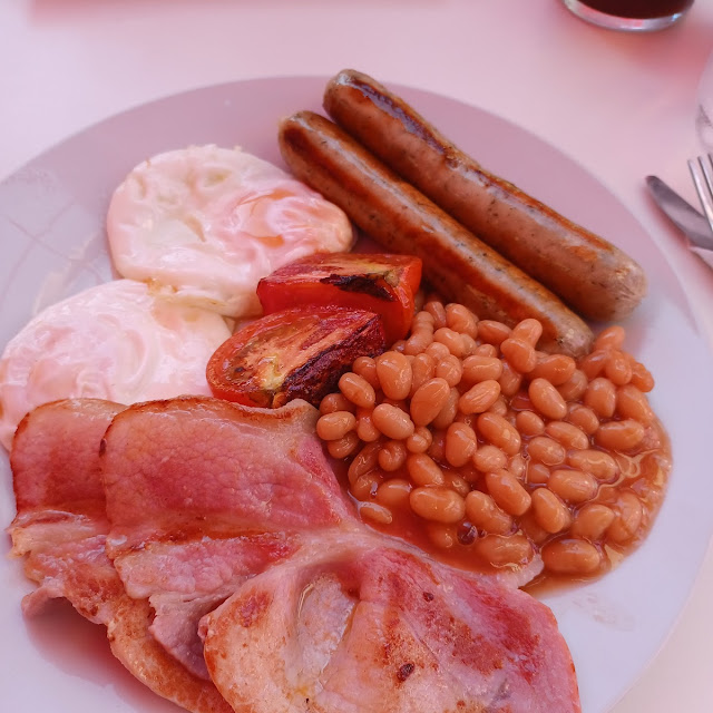 Ham Eggs & Chips