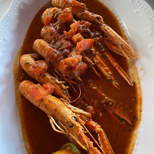 Scampi with Sauce