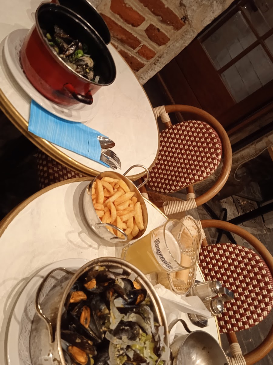Mussel Mongers - Photo 5